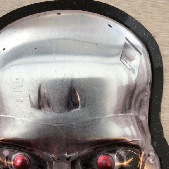 Terminator T2 Metal Sign (Distressed/Scratched) AS - Picture 5 of 8